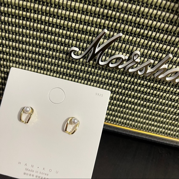 Gold pearl earrings - Picture 7 of 8